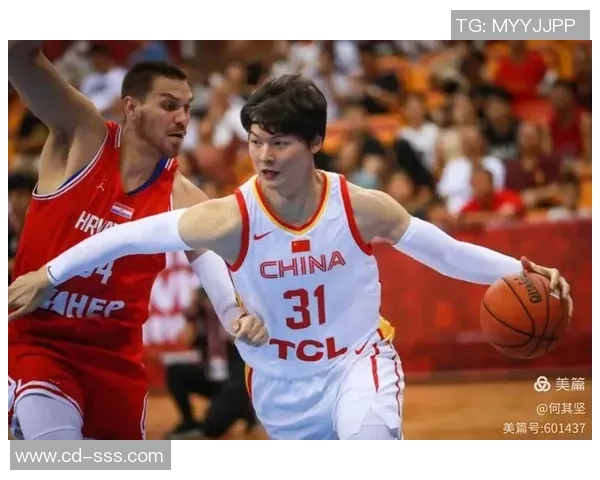 洲际杯回顾:上海篮球队球员个人能力的精彩展现与分析